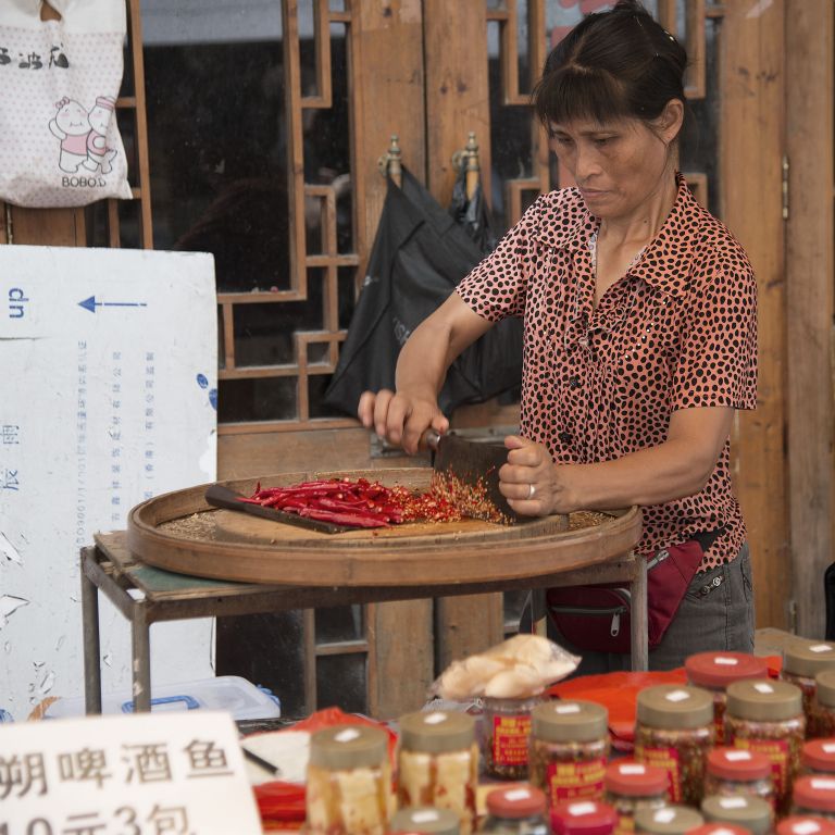 Yangshuo, biting chili