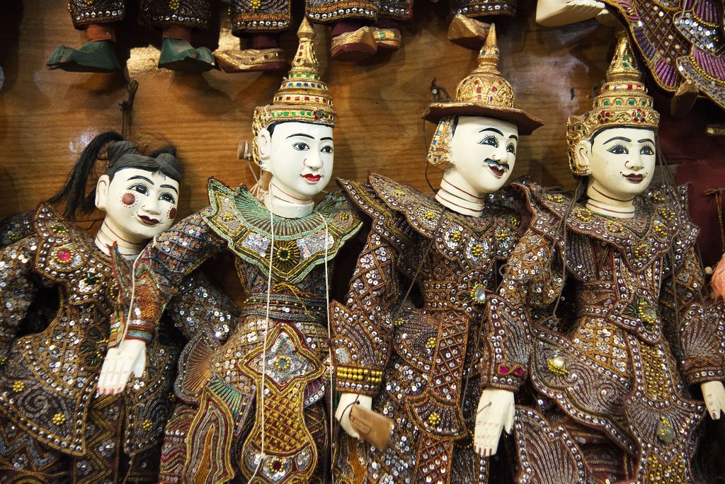 Mandalay, taller de marionetas