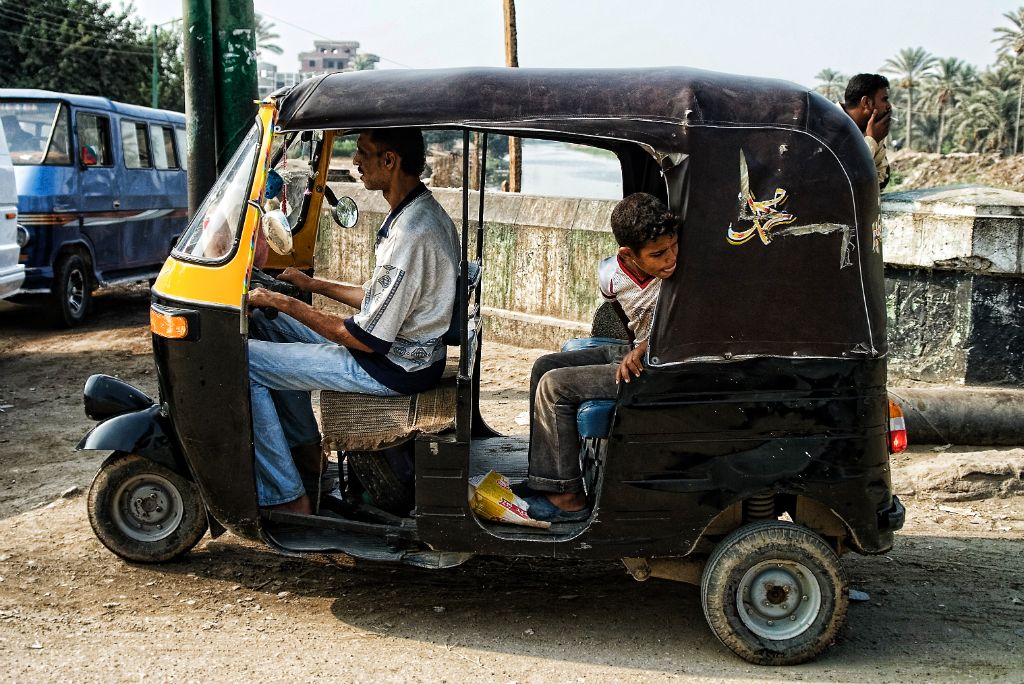 Carretera de El Cairo a Memfis