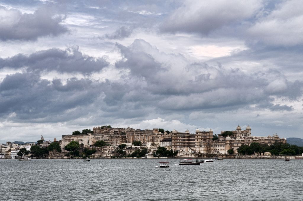 Udaipur, lago Pichola y City Palace