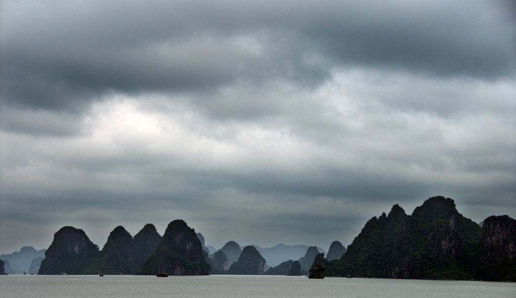 Bahía de Halong (Vietnam), 2007