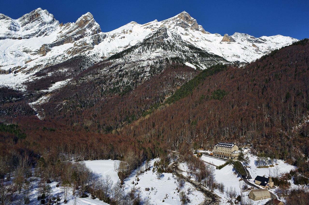 Pineta cirque (Huesca)