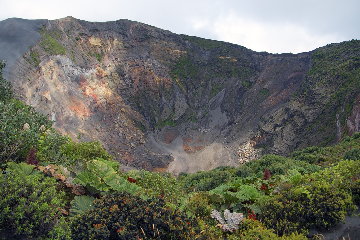 Irazu volcano
