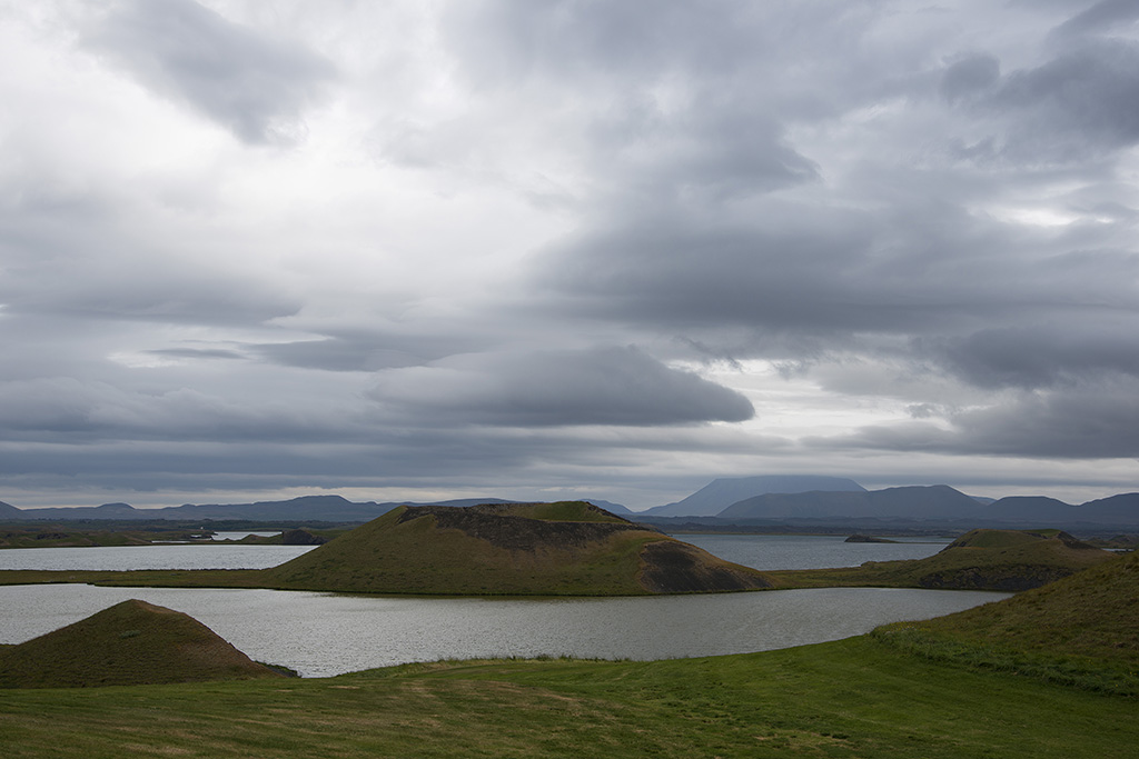 Mývatn Lake, Höfdi, pseudocraters
