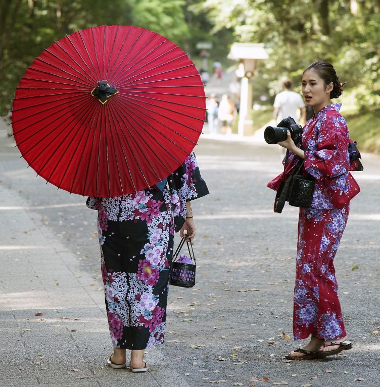 Tokyo, Harajuku neighborhood, Naien gardens