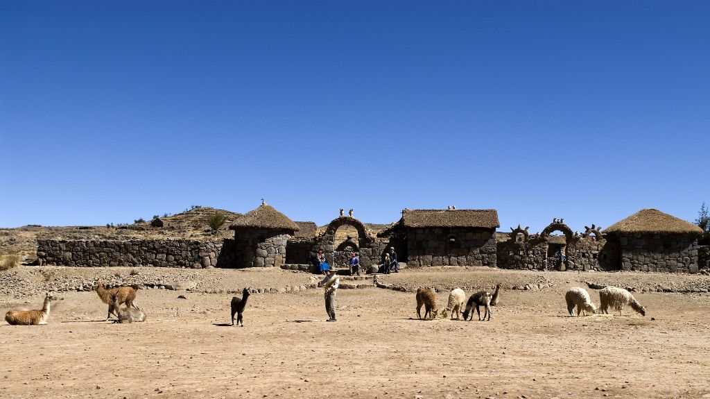 Farm house on the road to Juliaca