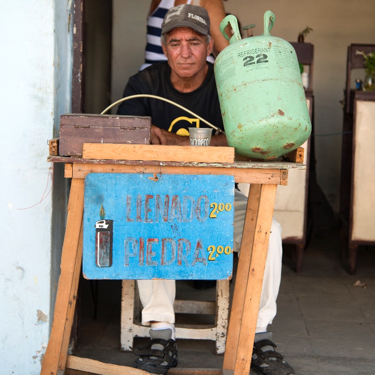 Manicaragua. Recargador de mecheros