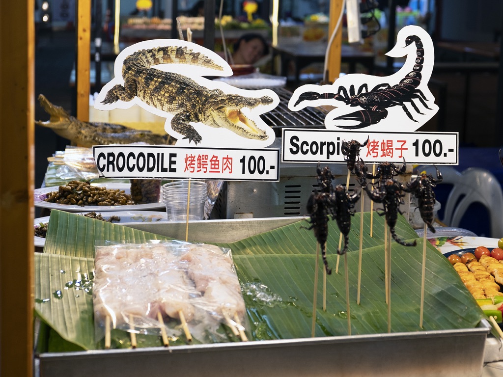 Chiang Mai, Anusarn Market