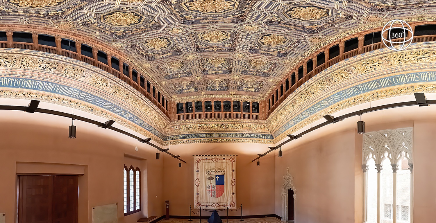 La Aljafería, salón del trono (Zaragoza) - Fotografía en 360º (pinchar en la imagen para navegar por ella)