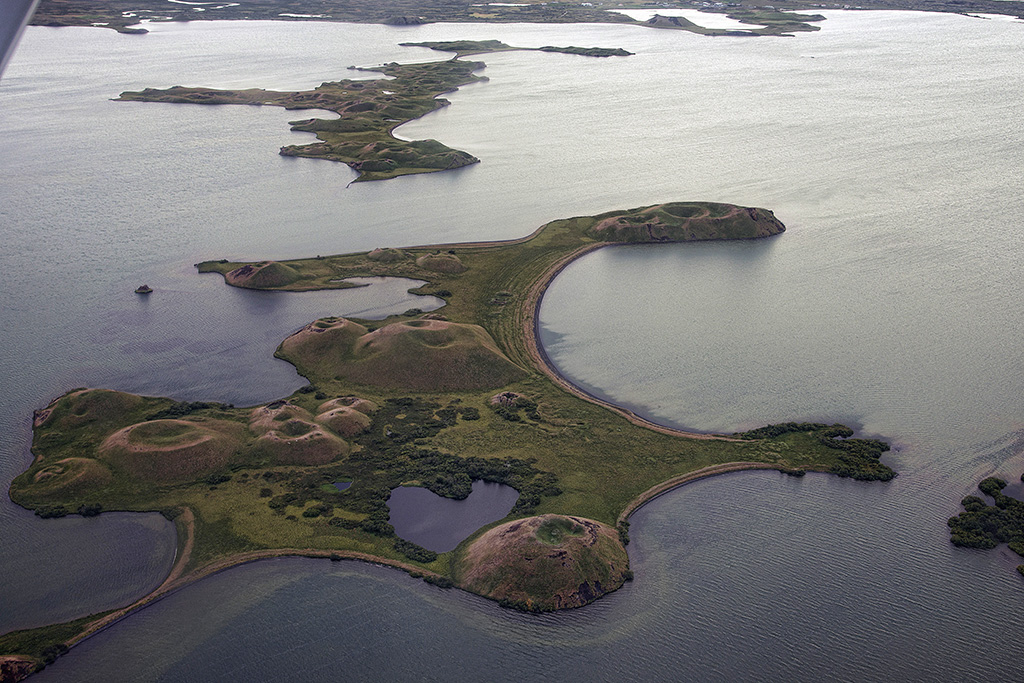 Lago Mývatn, pseudocráteres, vista aérea