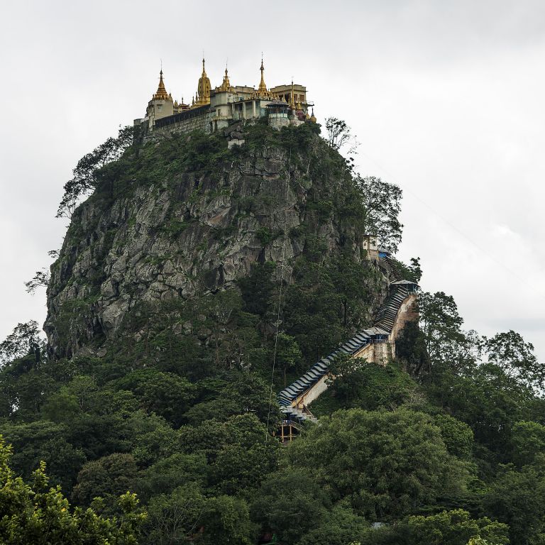 Monte Popa