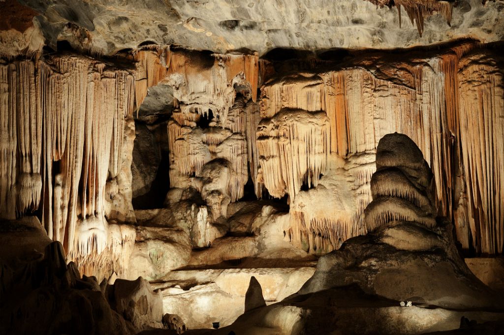 Oudtshhoorn, Cuevas Cango