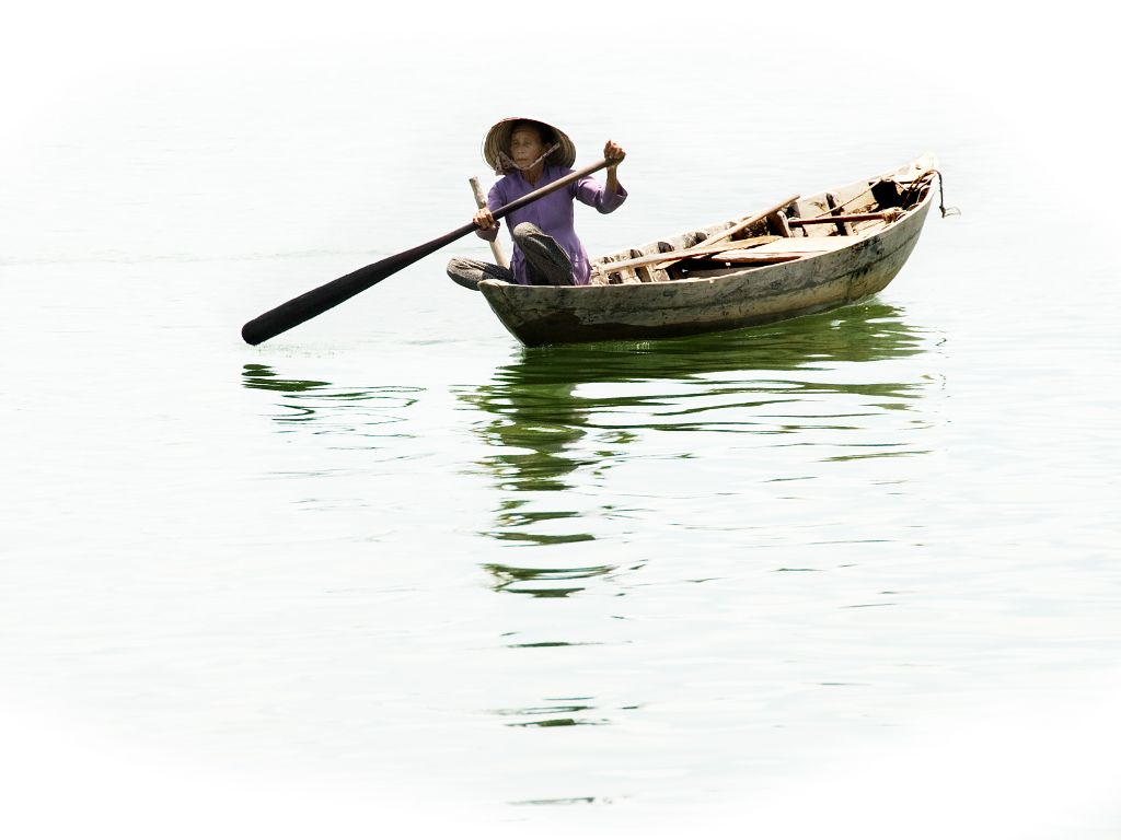 Vietnam - Pescadora en Hoi An